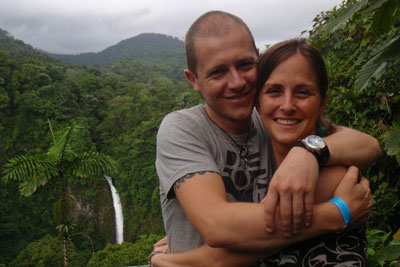 Manon & Wouter at La Fortuna Waterfall © by OA:modio